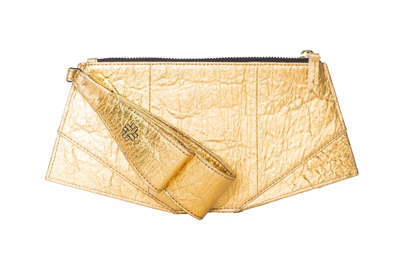 Caro Upcycled Fish Leather Wristlet in Gilt