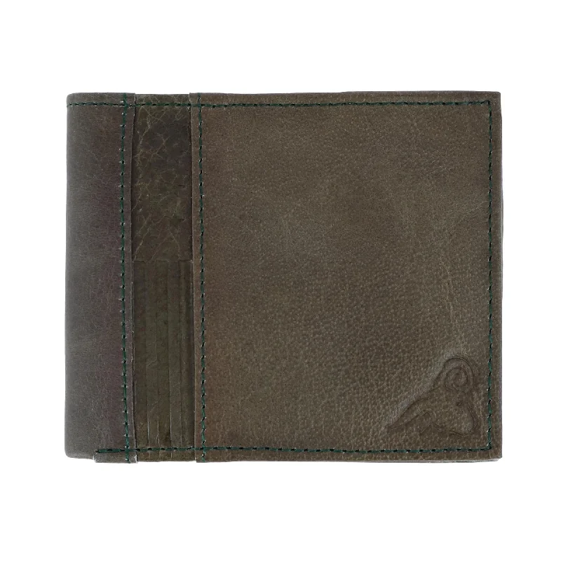 CTM® Men's RFID USA Embossed Leather Bifold Wallet