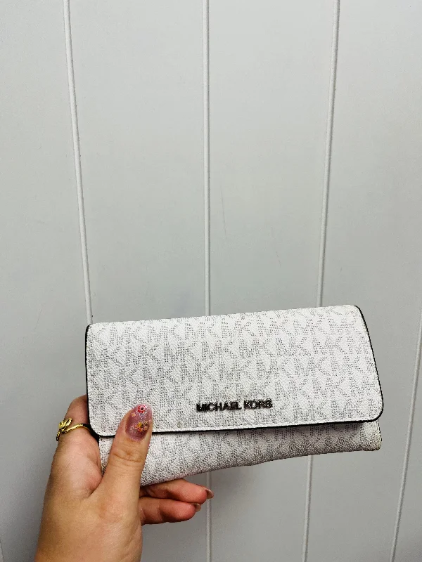 Wallet Designer By Michael By Michael Kors, Size: Medium