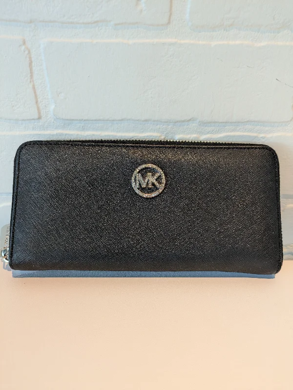 Wallet Designer By Michael Kors, Size: Large