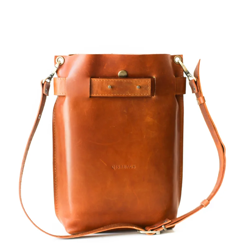 Brown Leather Bag with Minimal Buckle